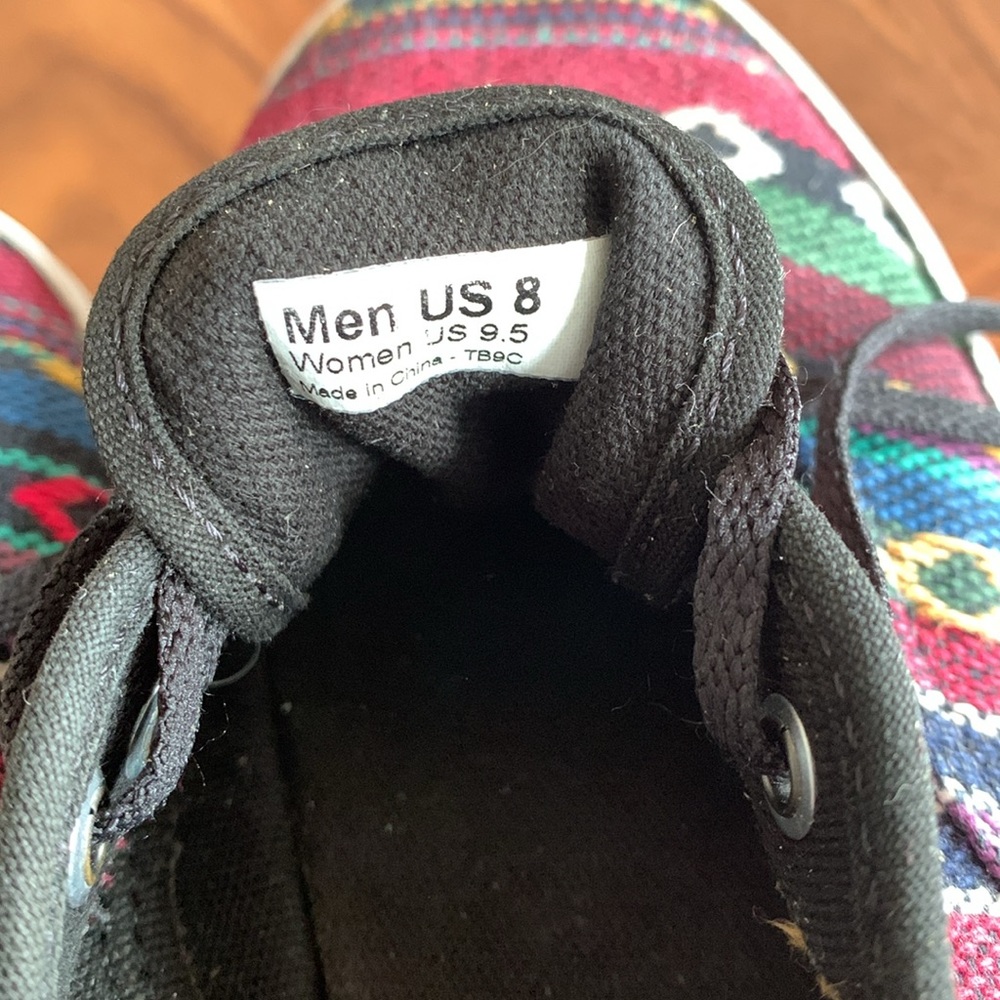 Vans - Picture 6 of 6
